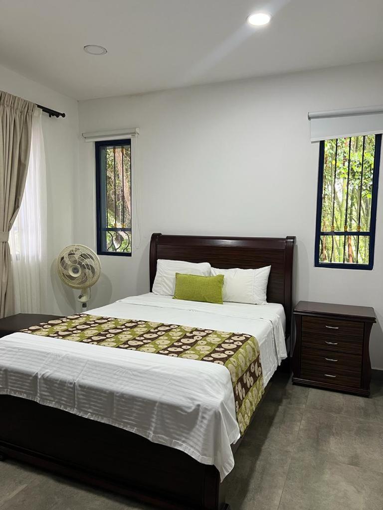 Finca Hotel San Jose Монтенегро Екстериор снимка
